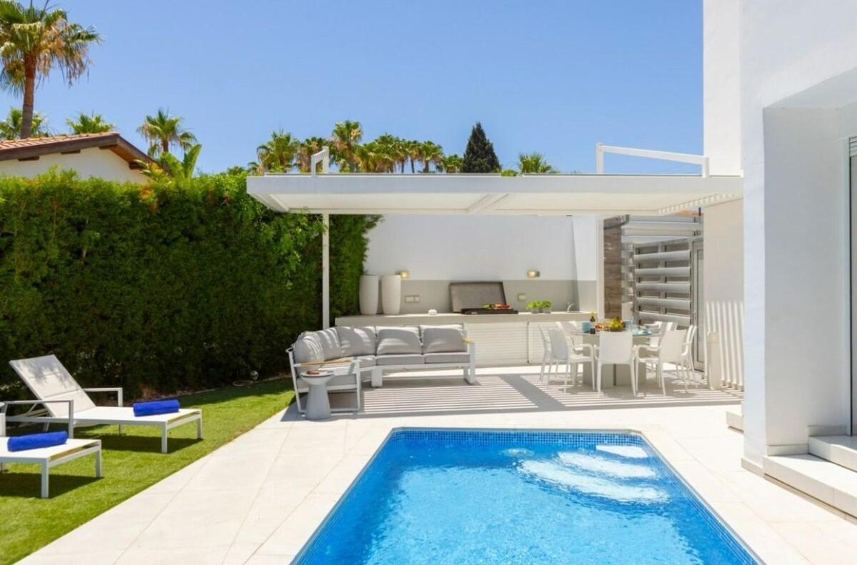 Sunset Family Villa, 1-min Walk To Protaras