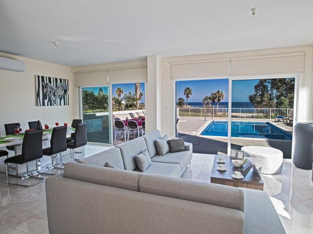 Villa Shaye Aq Me16 *