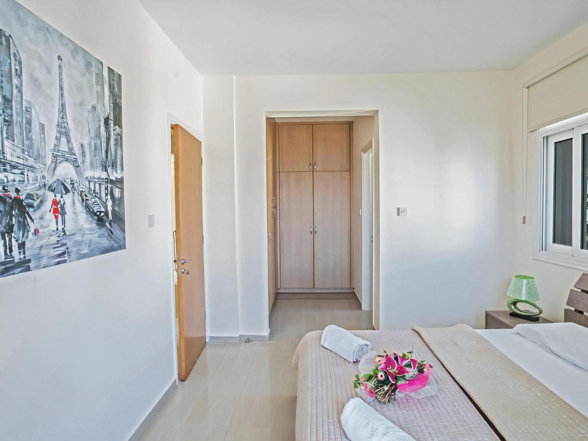 Villa Shaye Aq Me16