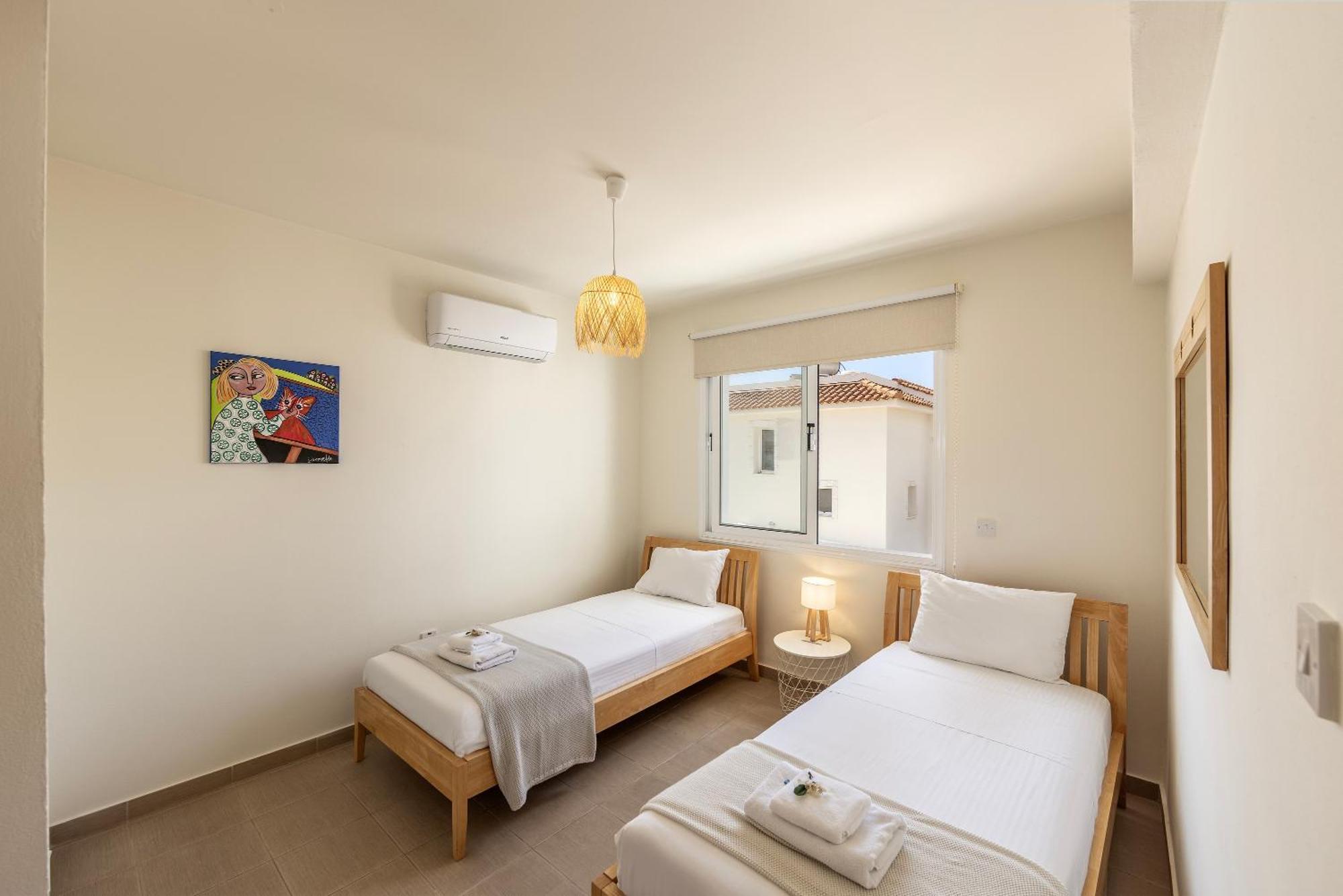 Cemelia * Protaras