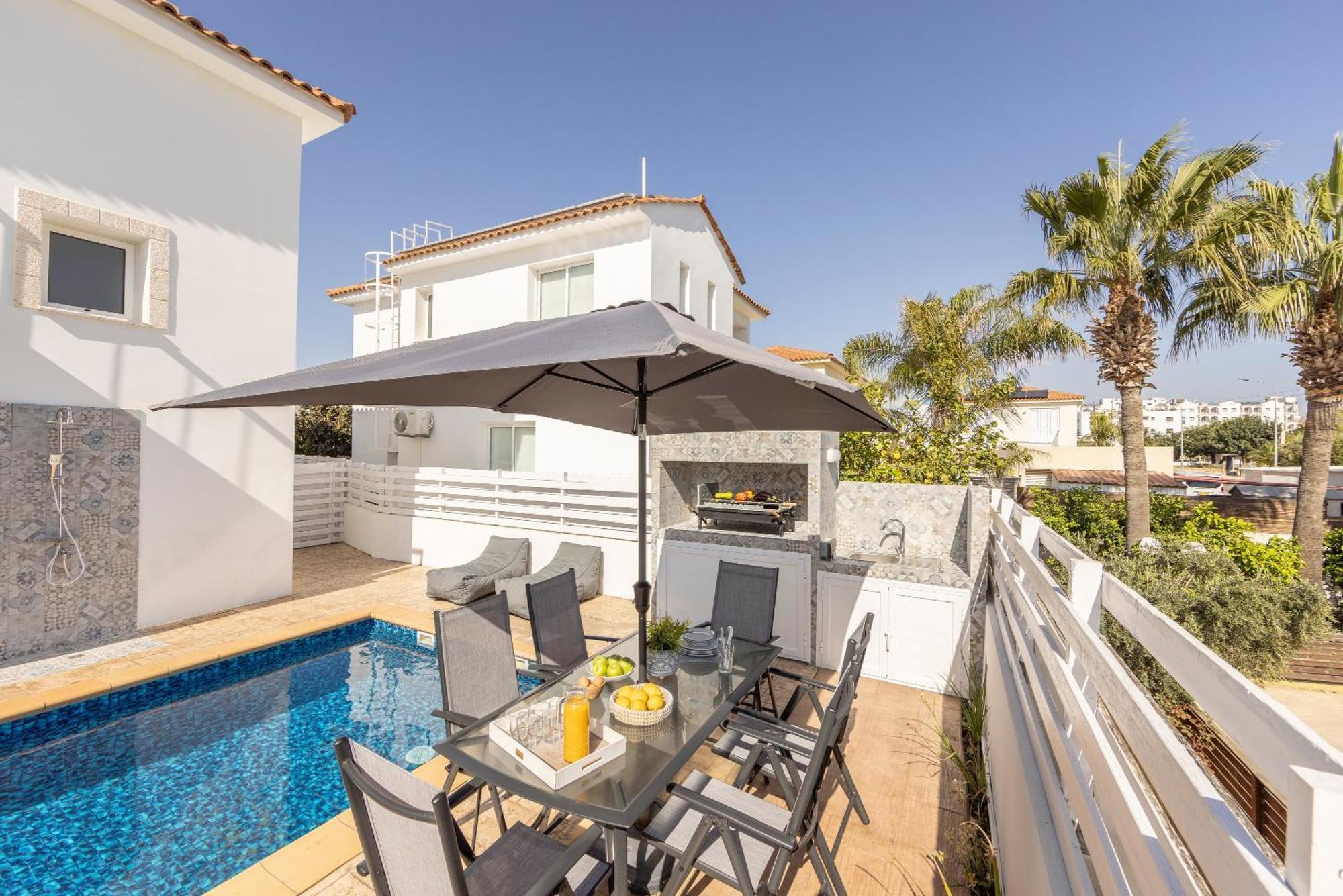 Villa Cemelia *