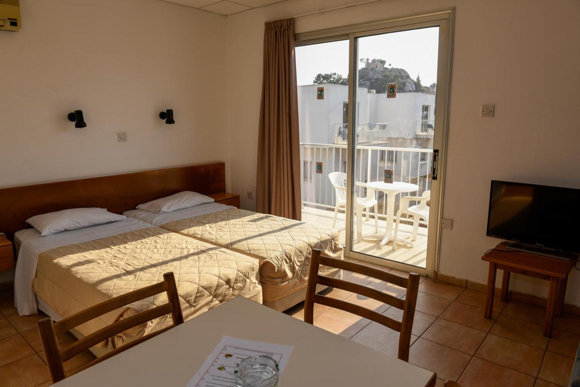 Hotel Sweet Memories Standard Apts 2*
