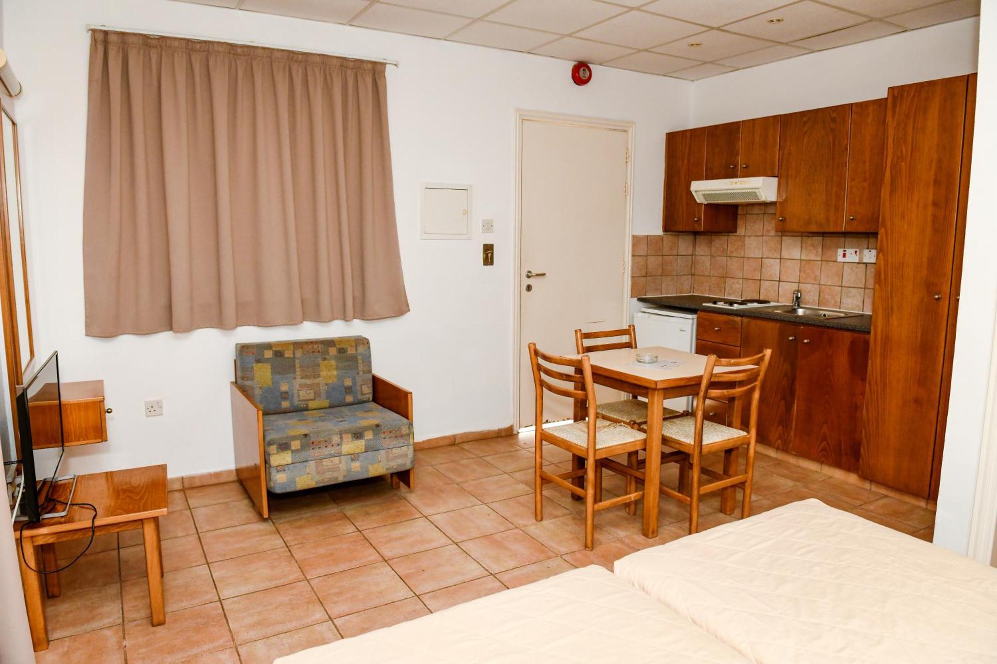 Sweet Memories Standard Apts Protaras