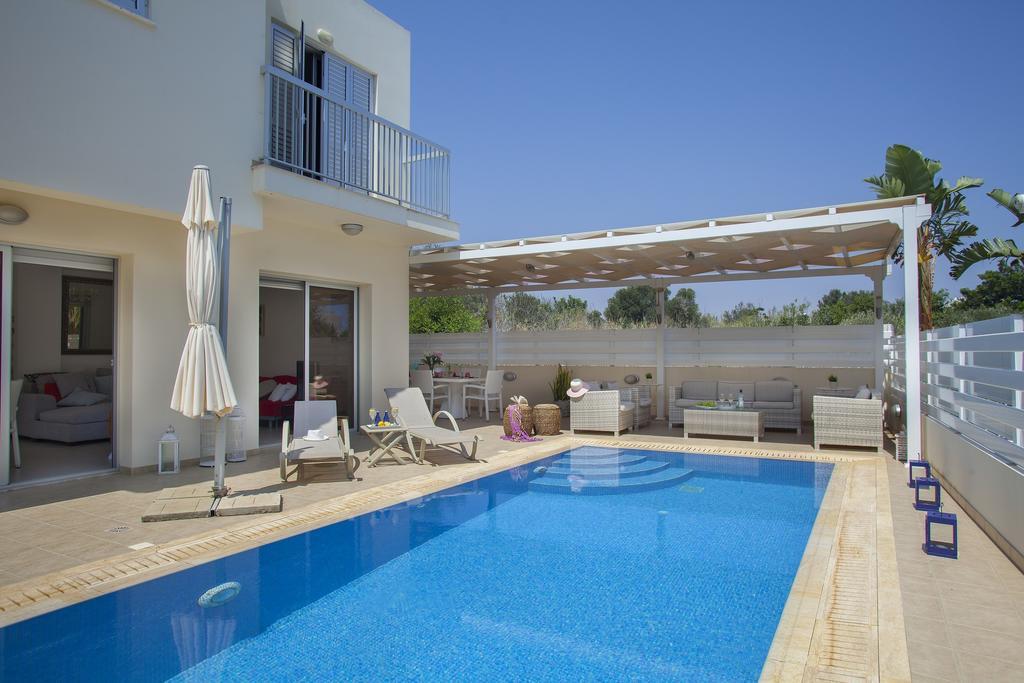 Posidonas 3 Holiday home *