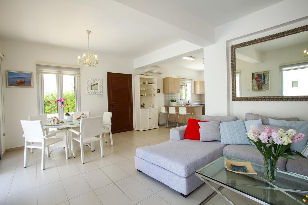 Holiday home Posidonas 3 *