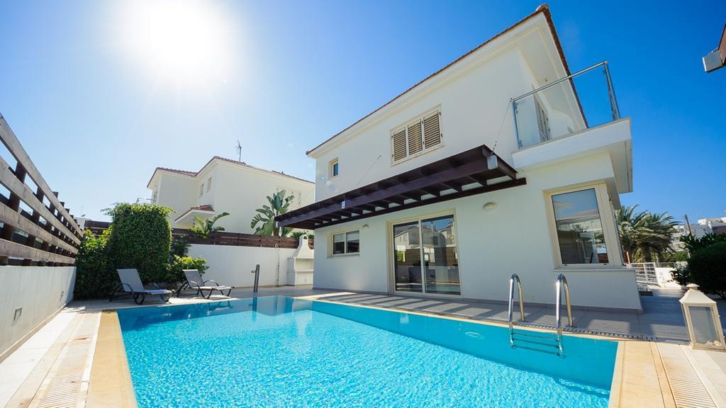 Pernera 015 Villa *