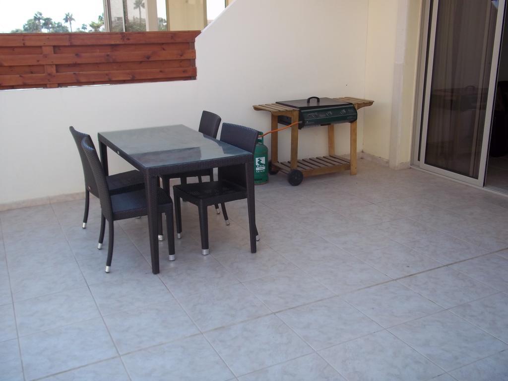 Seaview Apartment