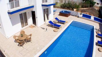 Oceanview Luxury 313 Villa