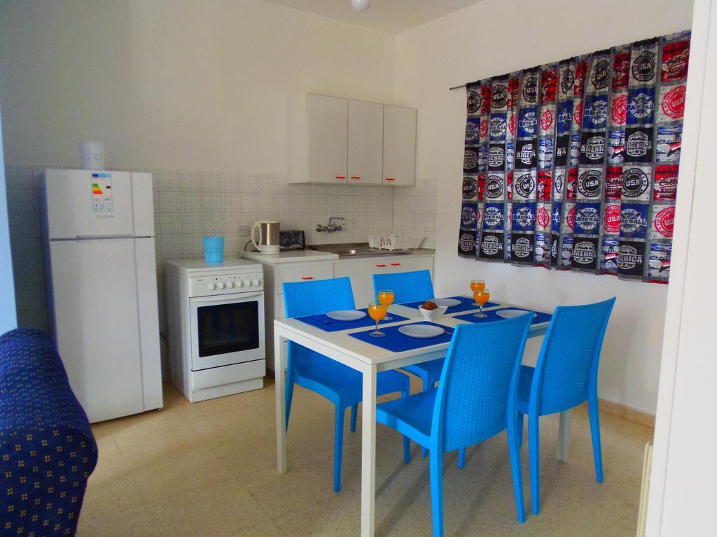 Light & Blue Gardens Apartment *
