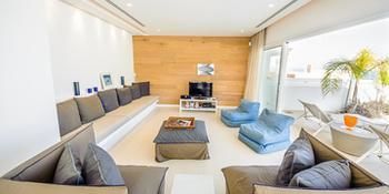 Oceanview Luxury 100 * Protaras