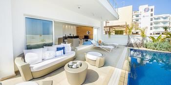 Apartment Oceanview Luxury 100 *