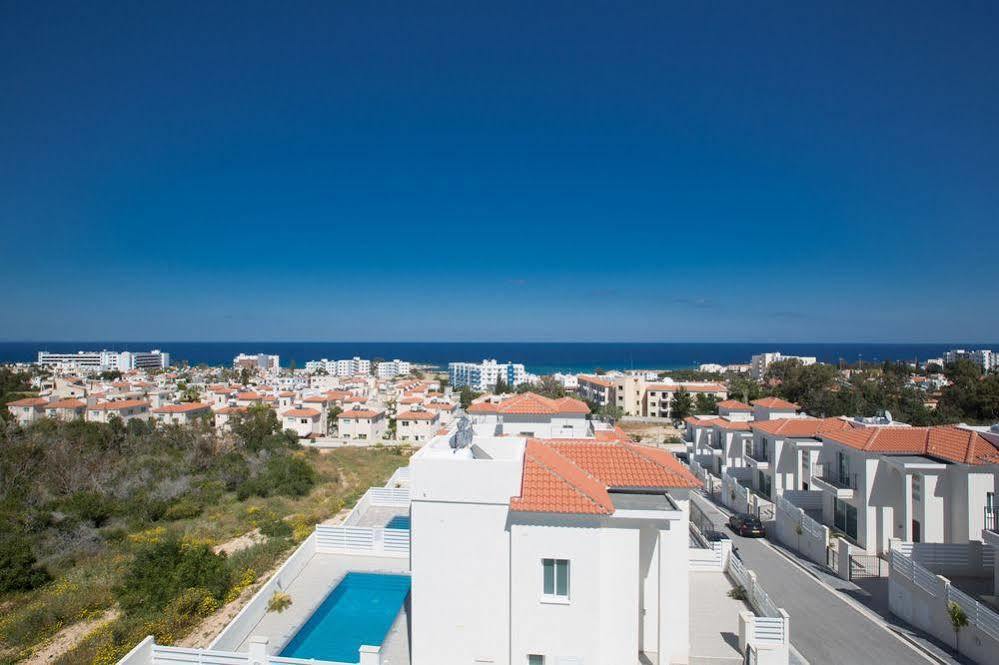 Villa Margarita Bay *
