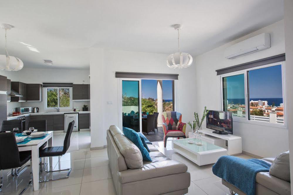 Villa Margarita Bay *