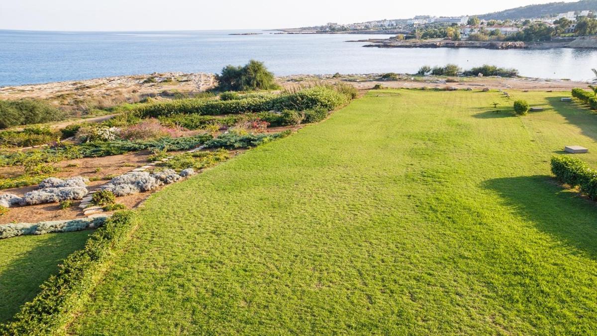 Holiday home Luxury Bay View 20 Right On τhe Protaras