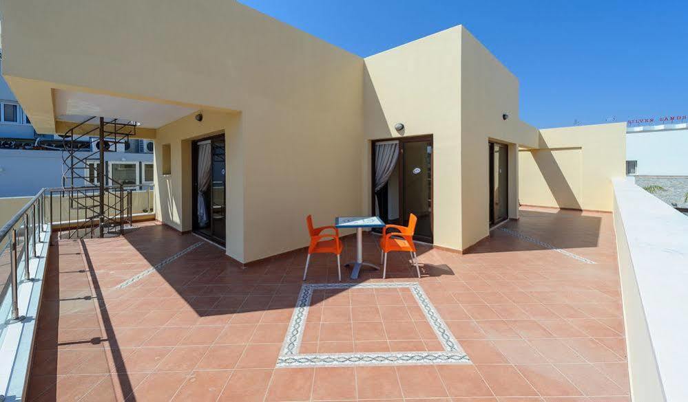 Maris Grand Aparthotel 3*
