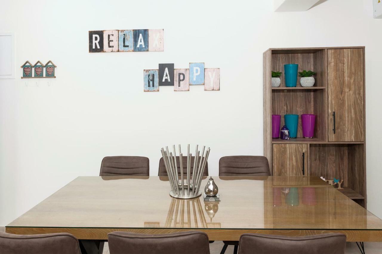 Olivia Apartment *