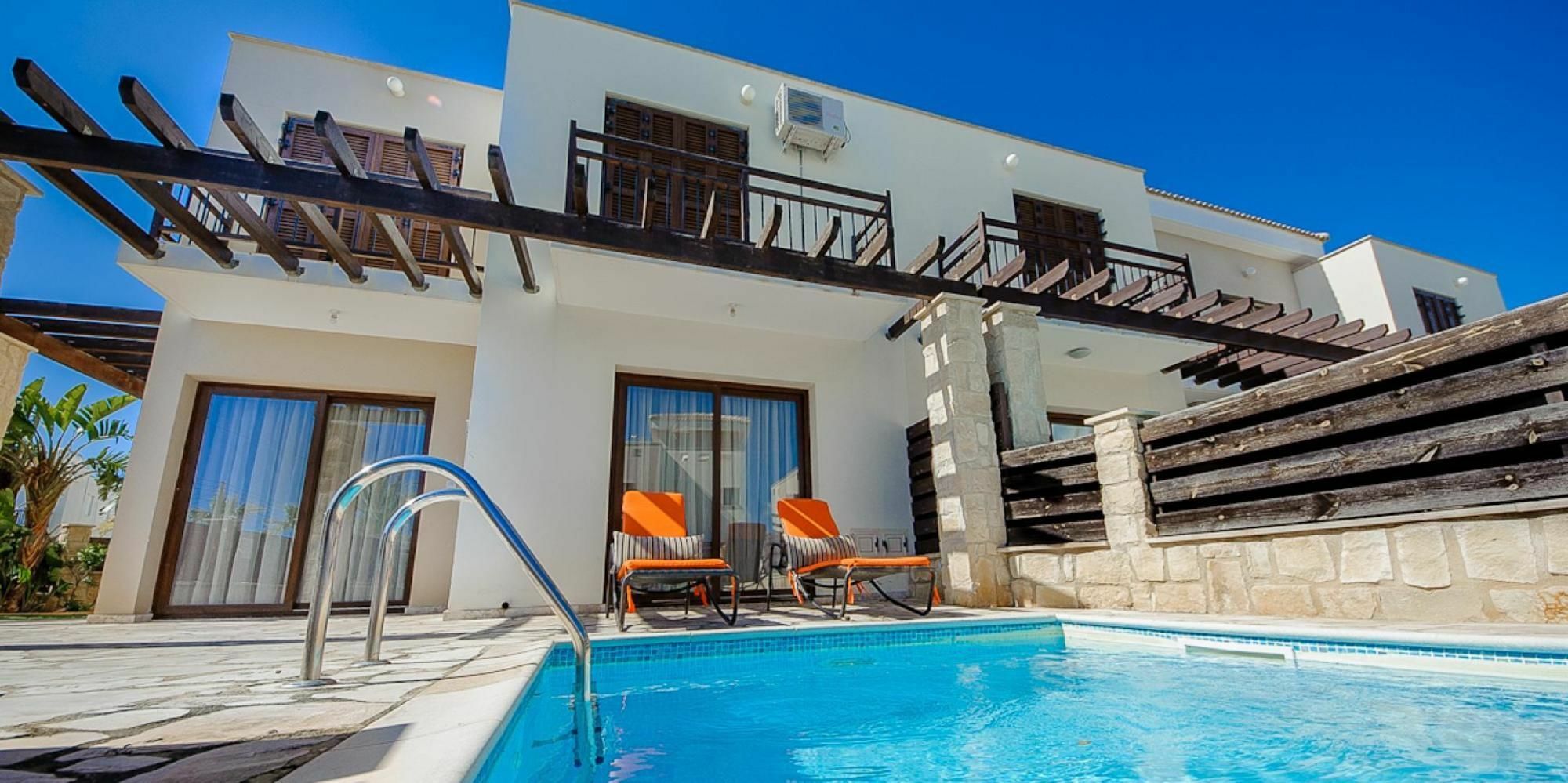 Rent Private Villa 010 *