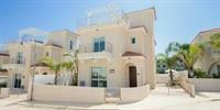 Oceanview Luxury 059