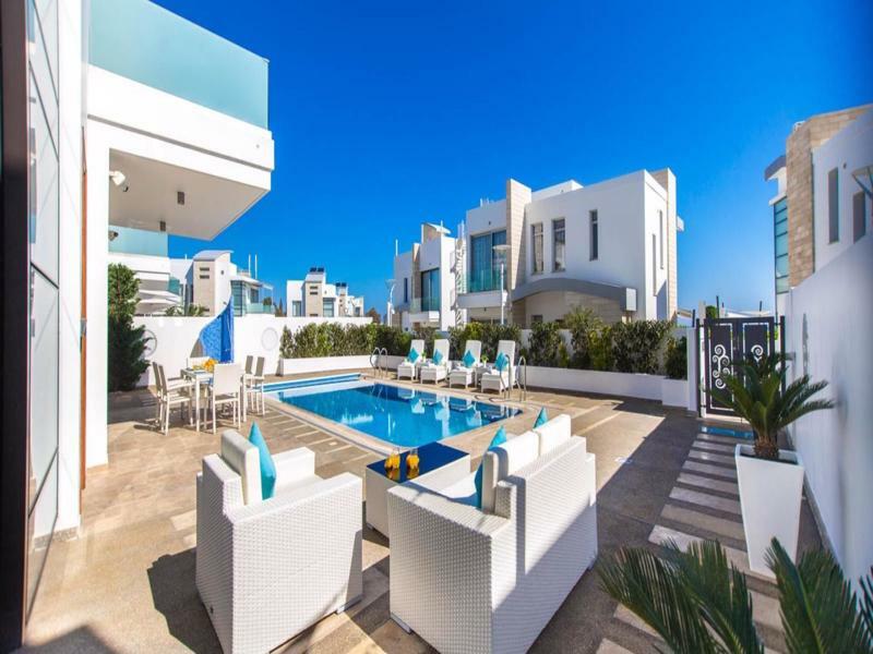 Oceanview Luxury 138