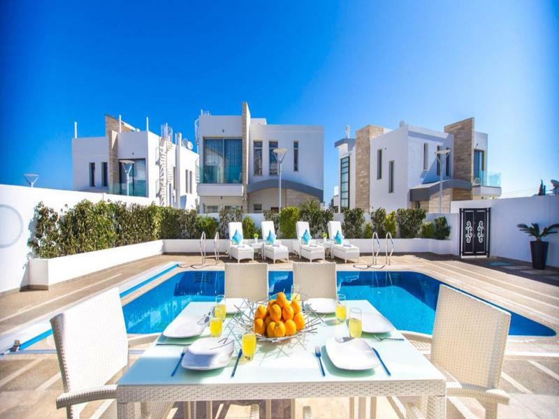 Oceanview Luxury 138 Apartment
