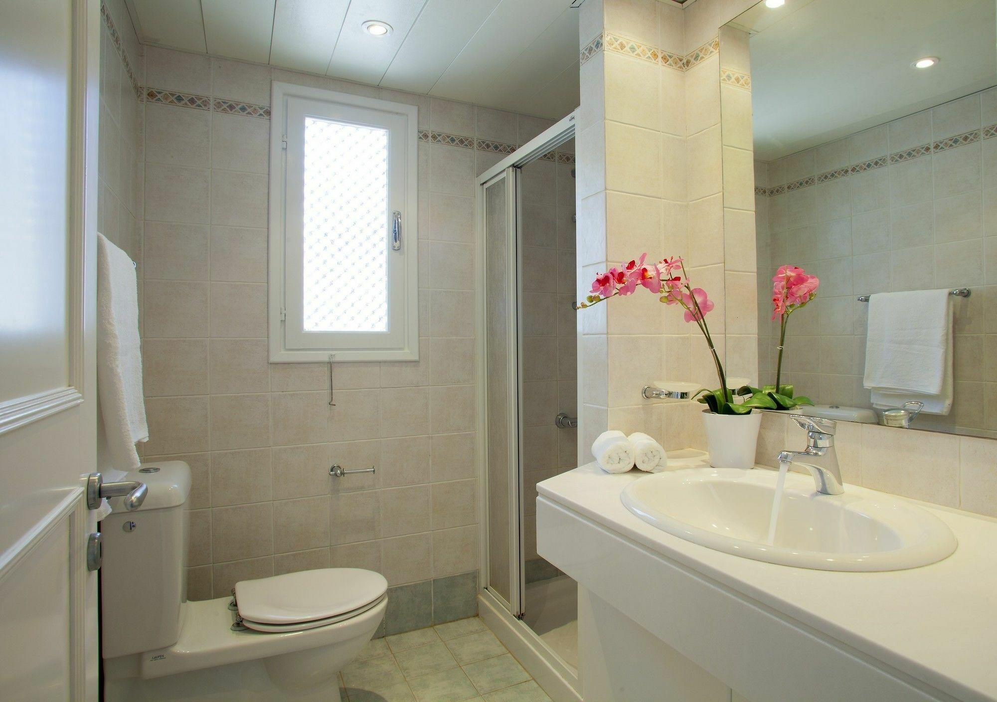 Saint Elias Village Apartment *