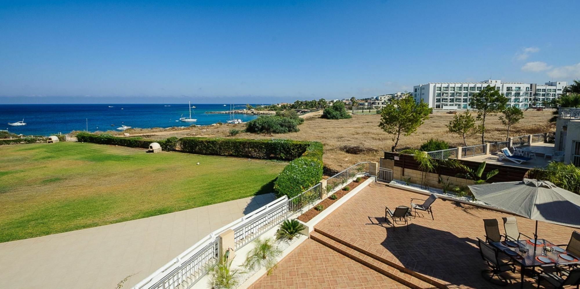 Oceanview Luxury 196 *