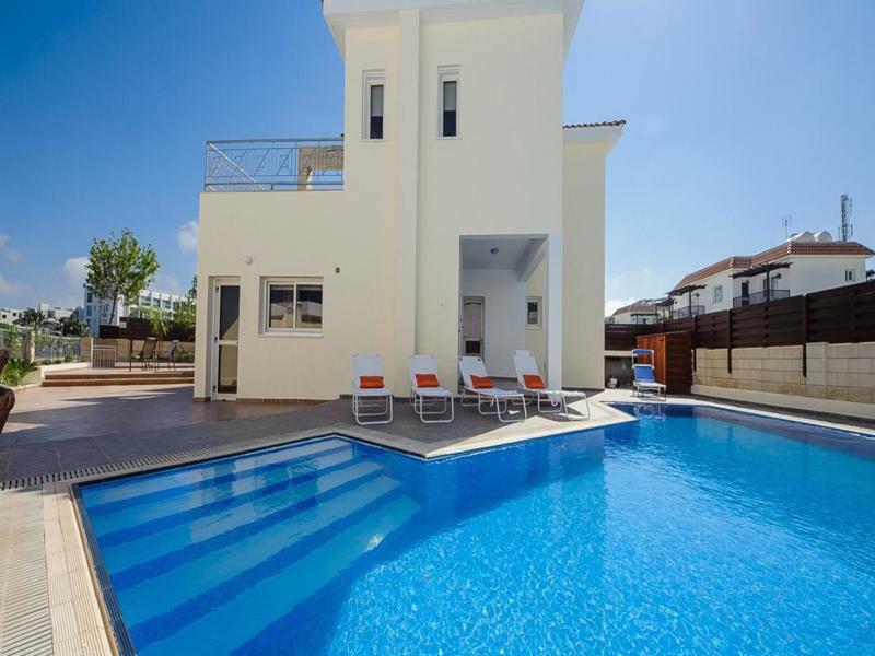 Oceanview Luxury 196 * Protaras