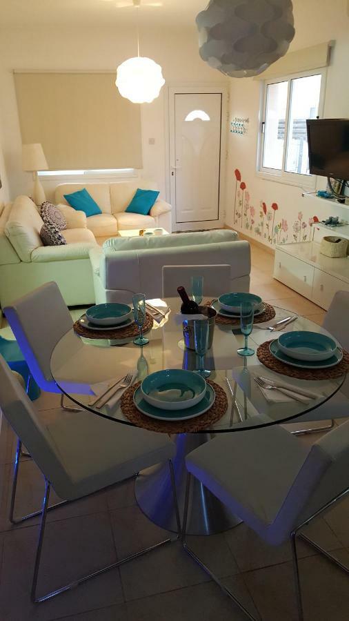 Villa Million Flowers Protaras