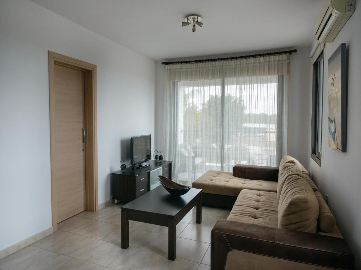 Apartment Blue Pearl New
