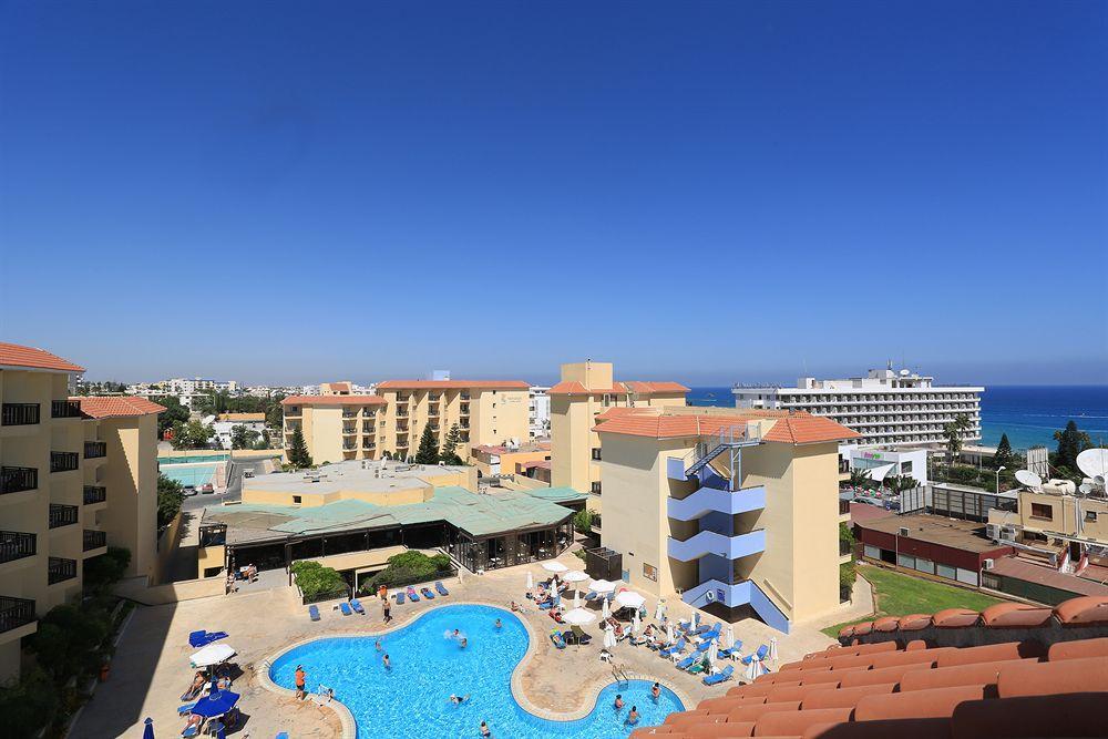 Vangelis & Hotel Protaras