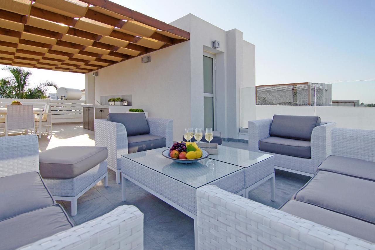 Villa Lily *