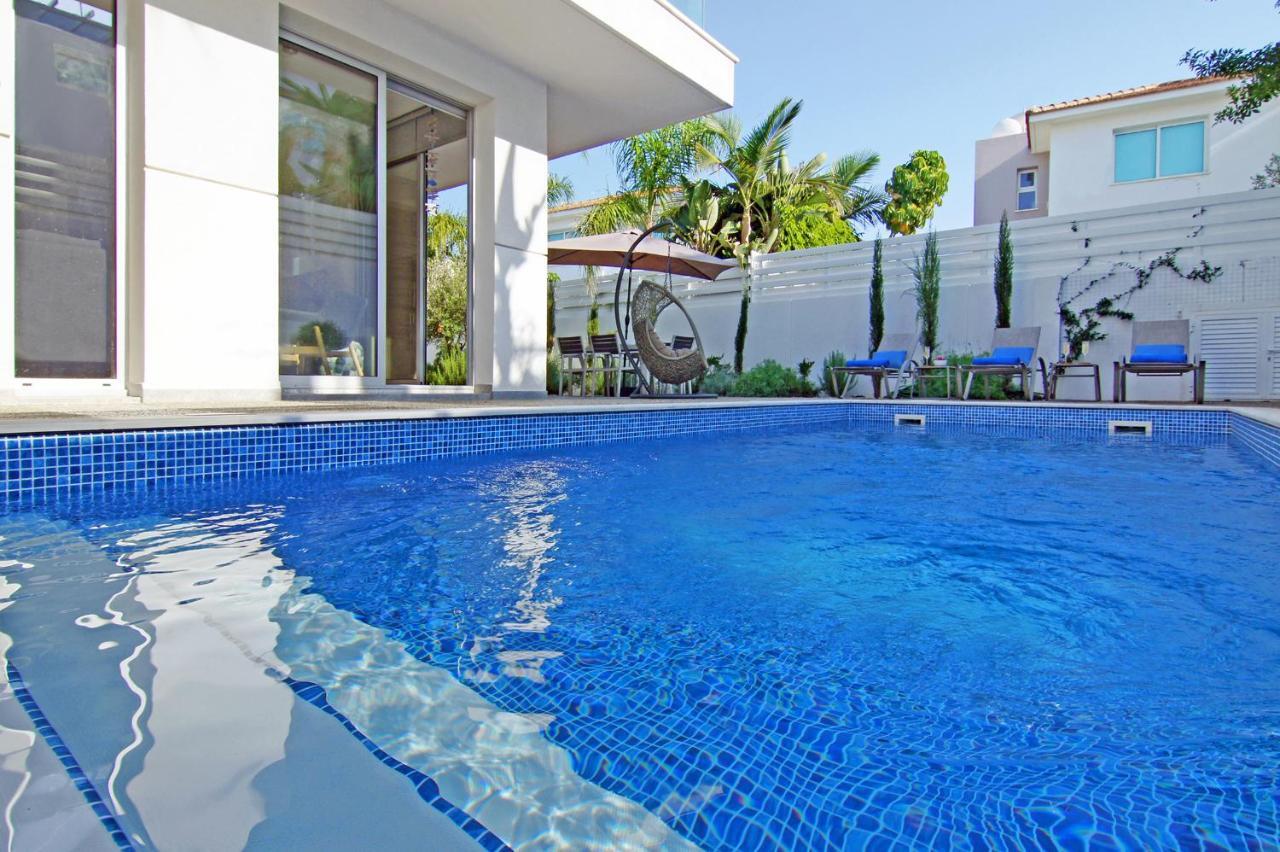 Villa Lily *