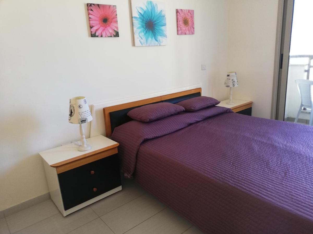 Polyxenia House Holiday home
