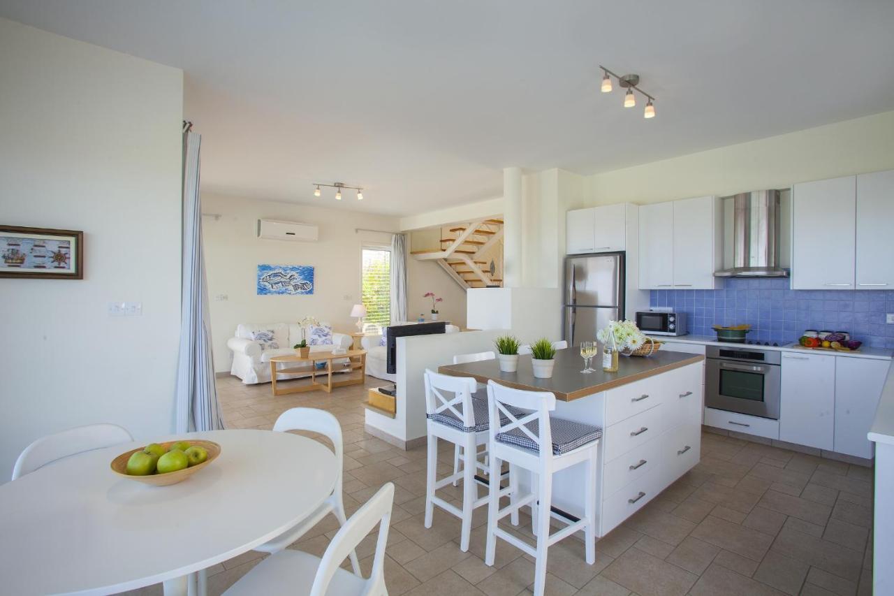 Villa Seafront Melissa