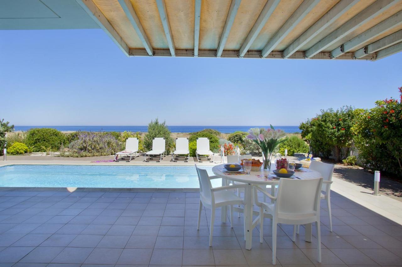 Villa Seafront Melissa *