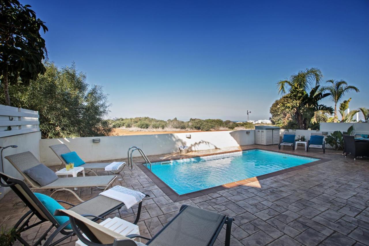 Seaspray Villa *