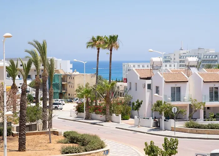 Fig Tree Villa Ekaterina 3 Bdrm
