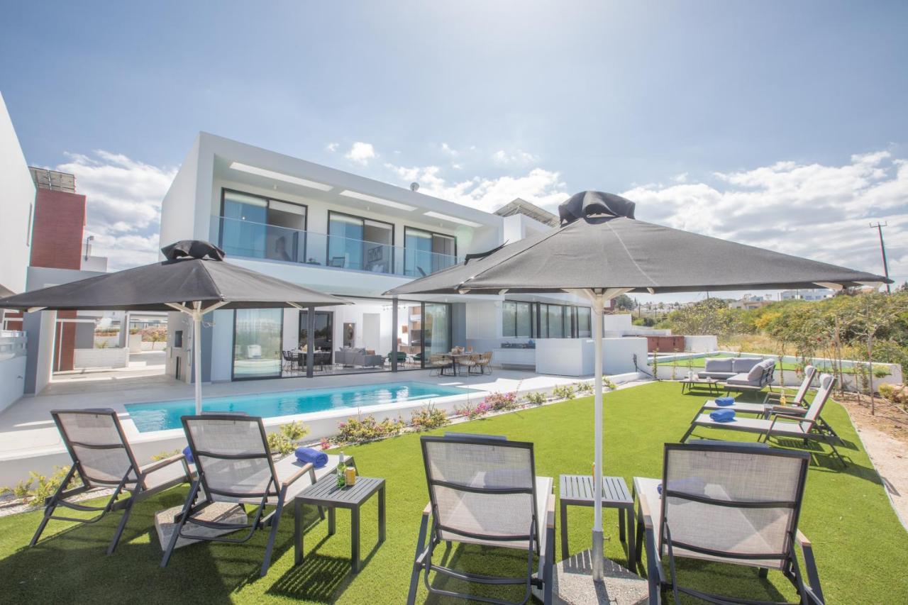 Royal Pearl Villas Protaras