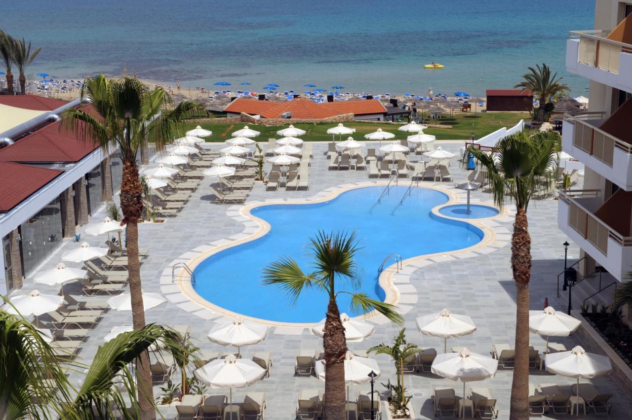 Aparthotel Golden Star *