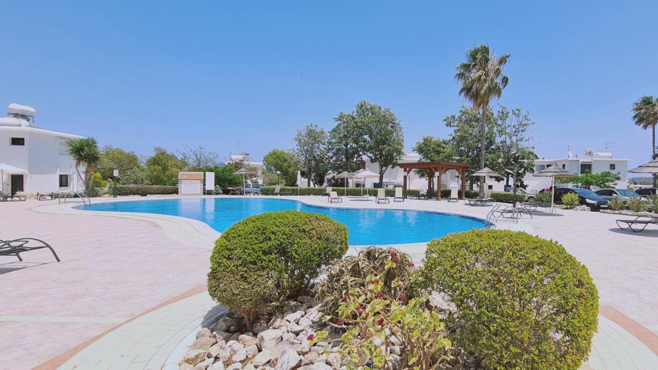 Monte Elias * Protaras