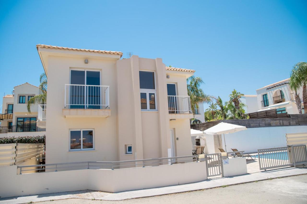 Fig Tree Ekaterina 3 Bdrm