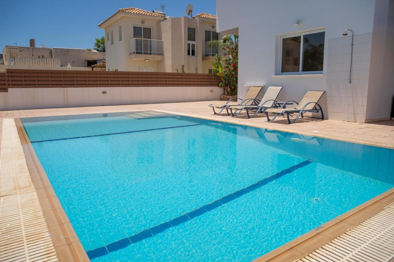 Fig Tree Ekaterina 3 Bdrm Villa *