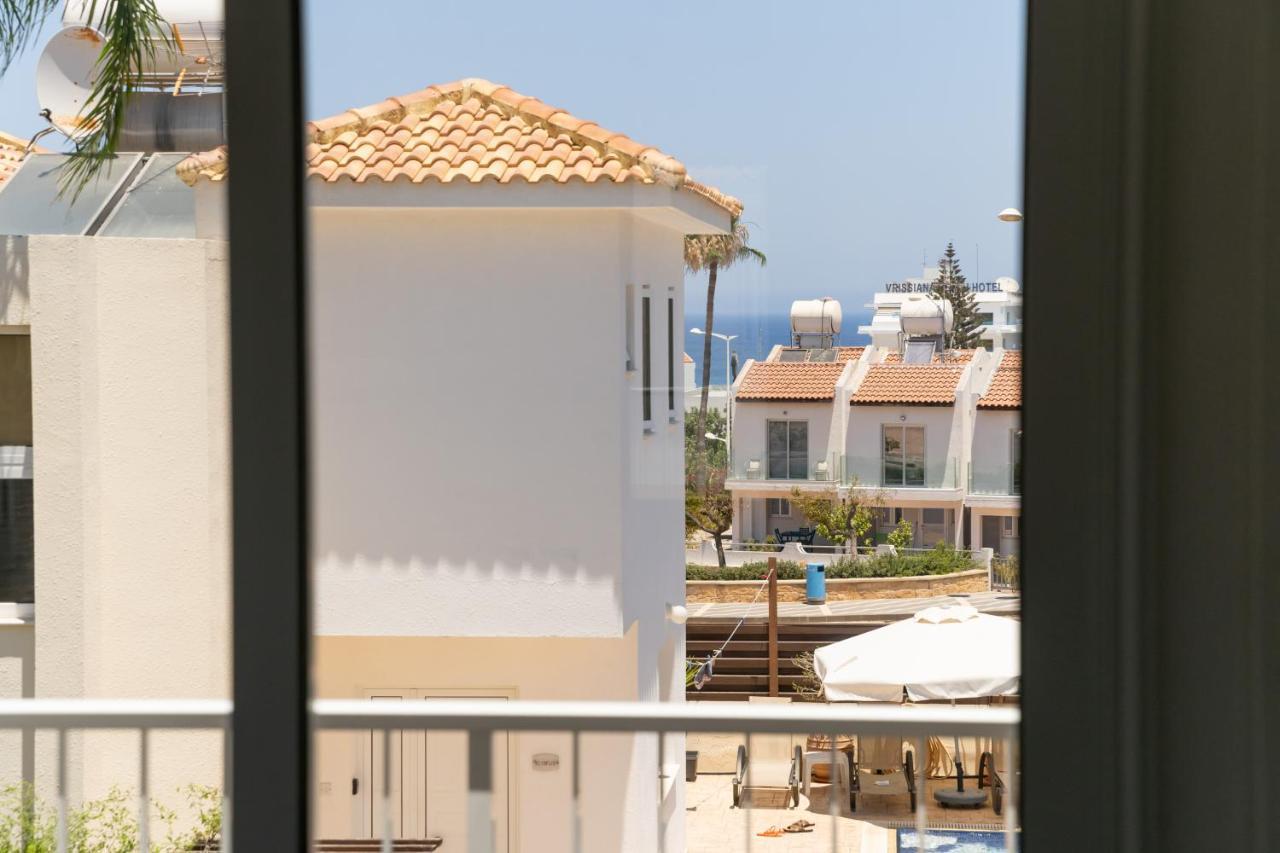 Fig Tree Ekaterina 3 Bdrm