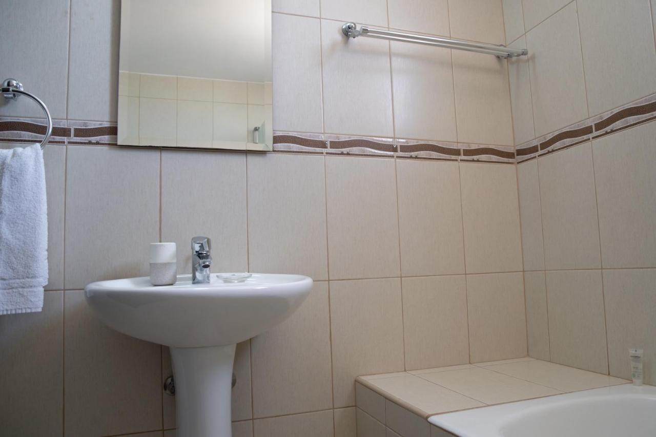 Fig Tree Ekaterina 3 Bdrm * Protaras