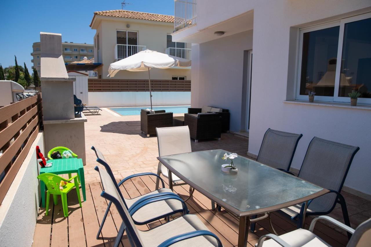 Fig Tree Ekaterina 3 Bdrm Villa *