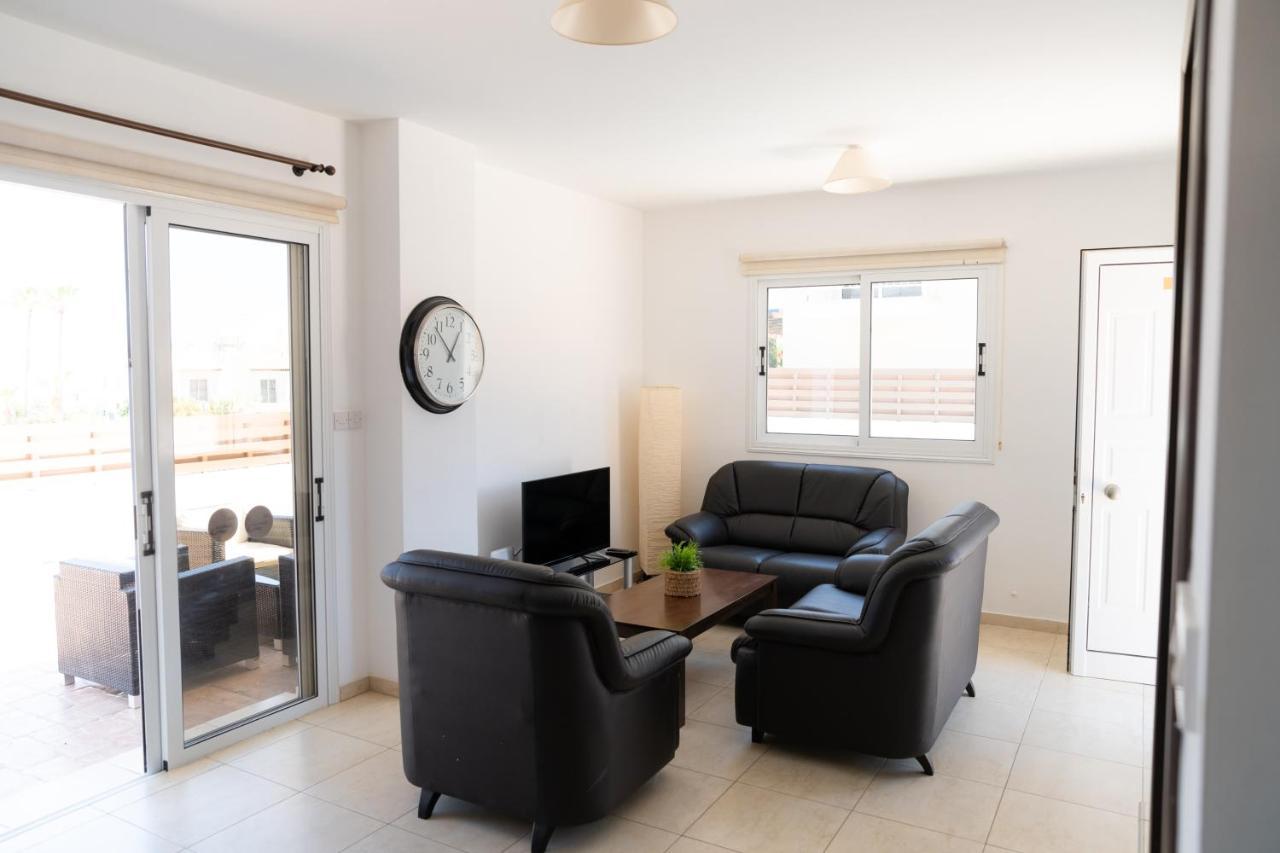 Villa Fig Tree Ekaterina 3 Bdrm Protaras