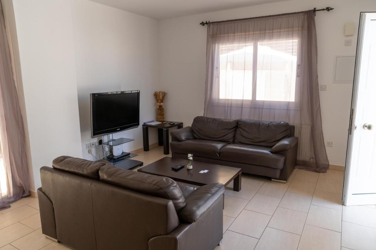 Villa Fig Tree Ekaterina 3 Bdrm Protaras