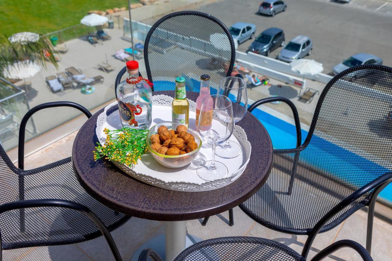Coralli Spa By Fig Tree Bay Apartment