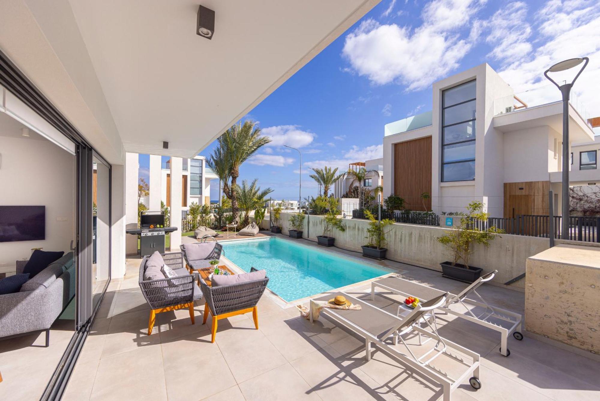 By The Bay 32 Villa Protaras