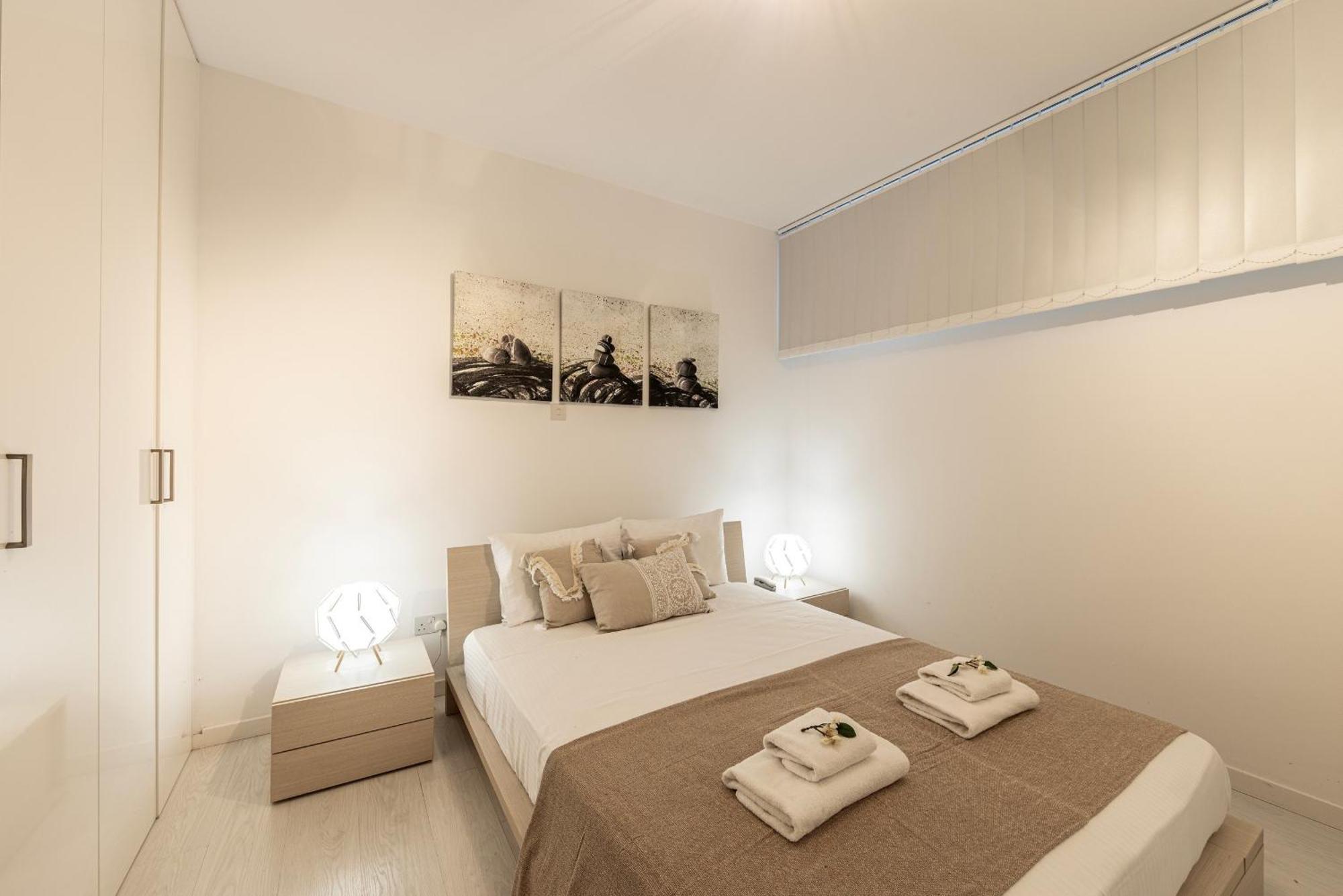 Elaia Luxury Seafront Villa *